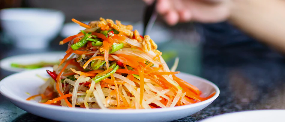 Som Tam (Papaya Salad)