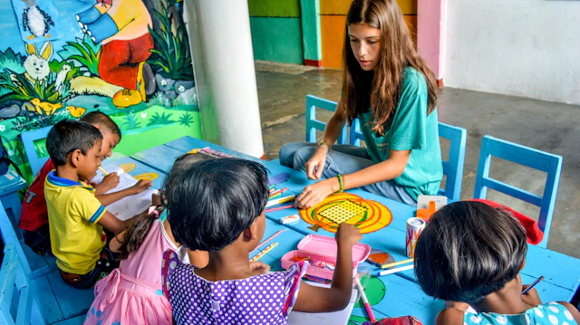 Volunteer Teaching: Sri Lanka
