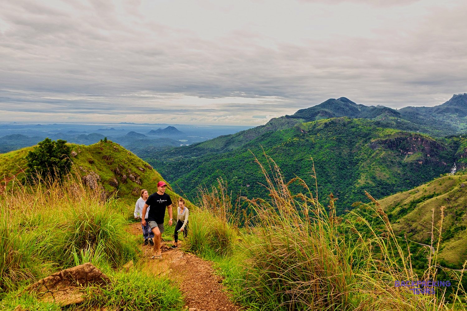 Hiking Little Adam's Peak in Ella