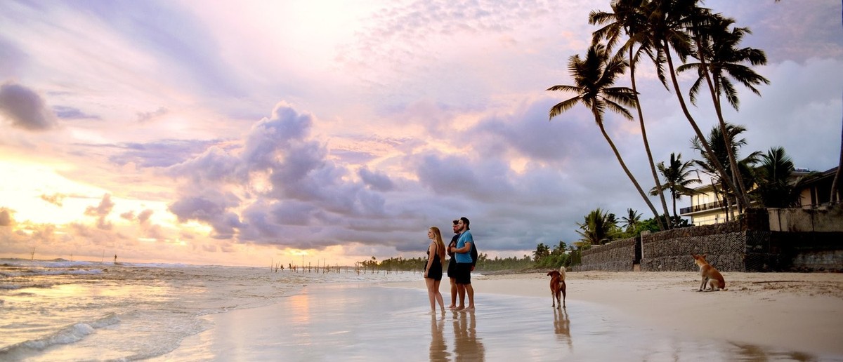 Golden sand and warm water on the Sri Lankan coast