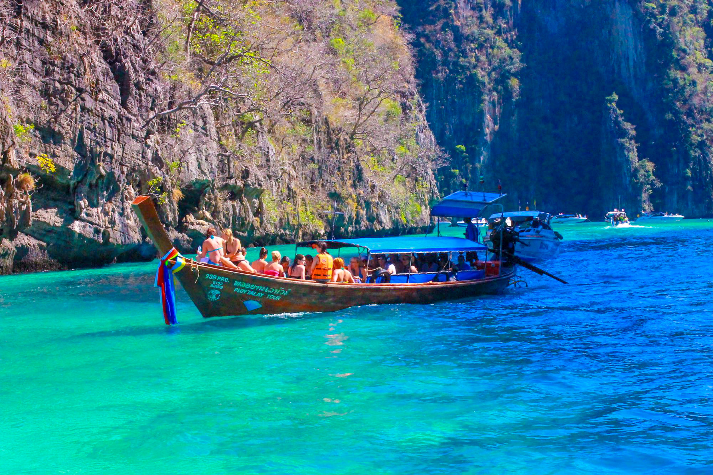 khao sok boat to the floating bungalows